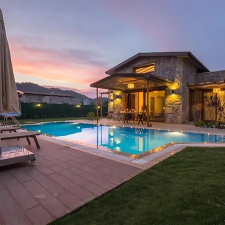 别墅 Luxury With Private Pool And Stunning Garden *